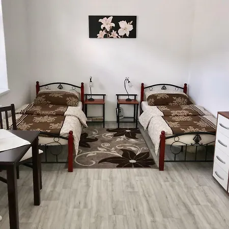 Dagmar דירה Mariánské Lázně